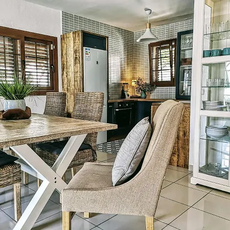 The Beach House Holiday home